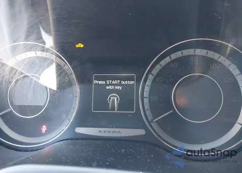 2016 Hyundai Azera Limited z USA, uszkodzony, nr VIN KMHFH4JG2GA529696